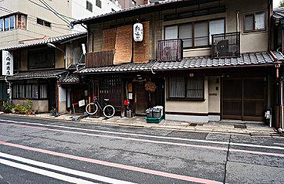 《CS2》限量封测更新：加入搭档模式和两张新地图